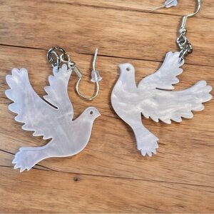 White dove resin, slight iridescent white dove earrings. Super light.